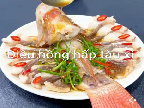 GÀ HỒNG KÝ