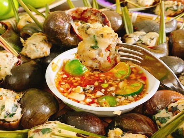 GÀ HỒNG KÝ